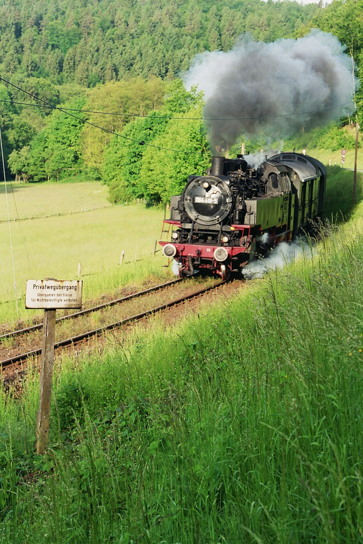 64 419 mit schönem Wegübergang