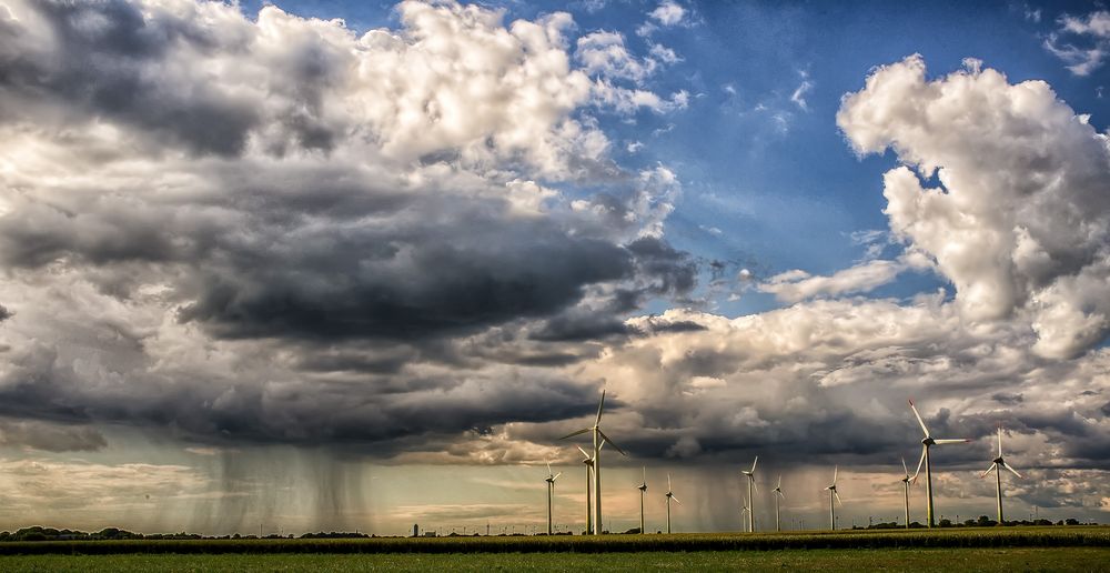 regenwolken von Rainer Parschat