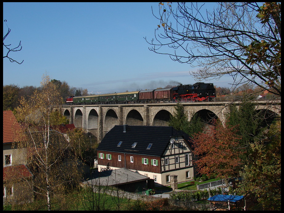 65 1049 + 202 646-6 auf dem Viadukt in Demitz-Thumitz