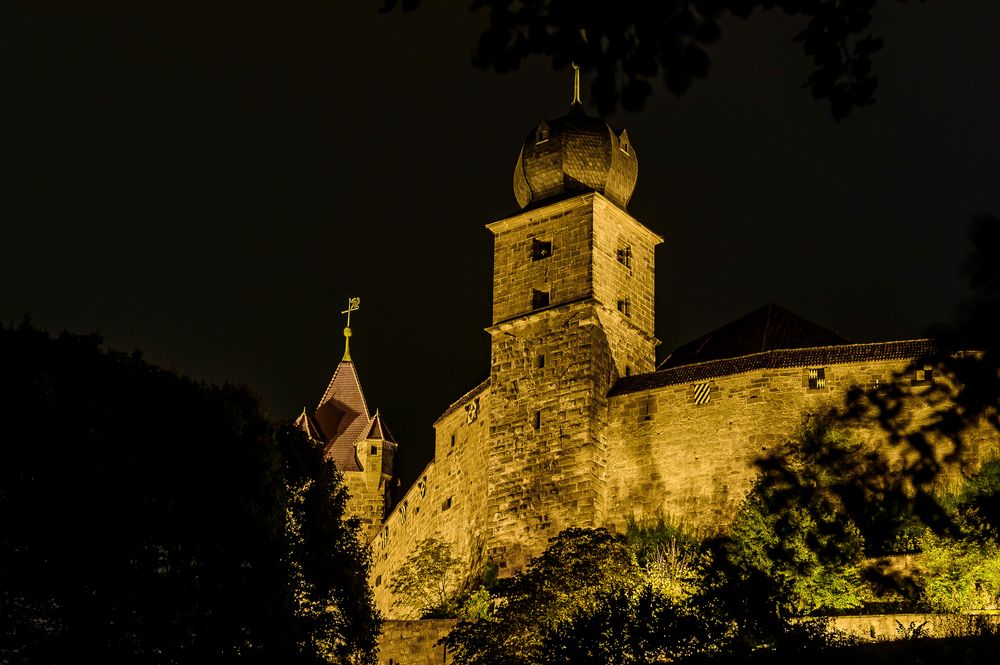 668 Blauer und Roter Turm