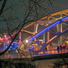 6787U beleuchtete Treckerparade Rinteln Weserbrücke