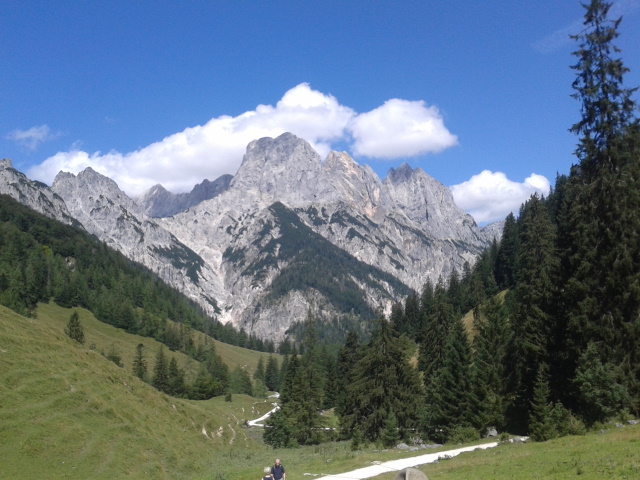 Berglandschaft in den Alpen von itsronjaa