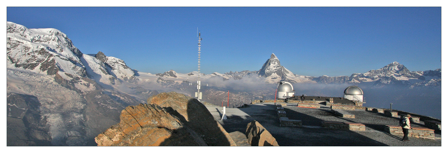 (7) Gornergrat: 6 Uhr 53... das Panorama mit Toblerone !