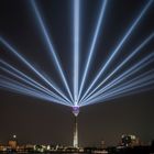 70 Jahre NRW...Düsseldorfer Fernsehturm...Rheinkomet