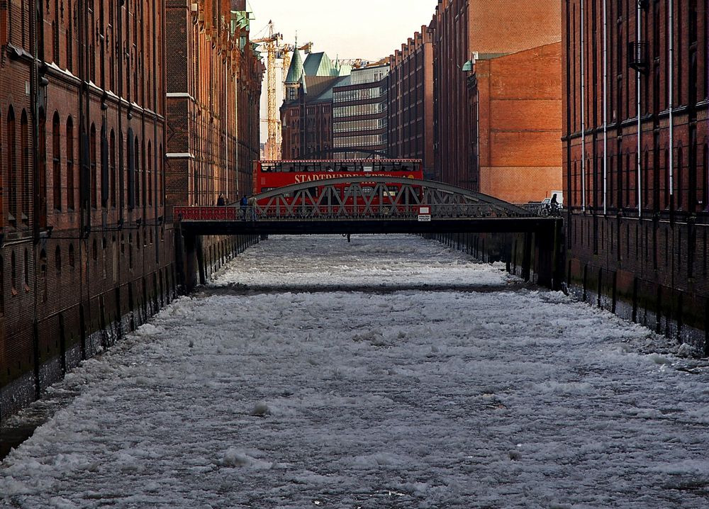 ...Speicherstadt HH, eisig........... von Nicole Zschucke 