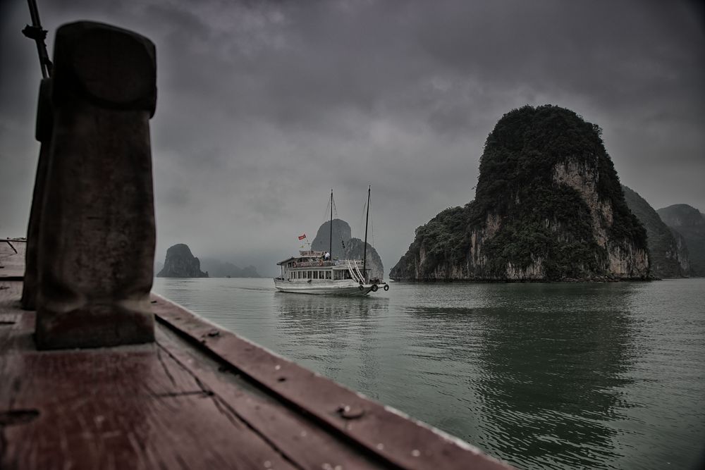 Begegnung in der Halong Bucht von gebi 