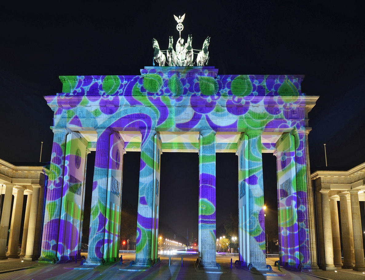 70er Jahre Motiv - Lichtkunst am Brandenburger Tor