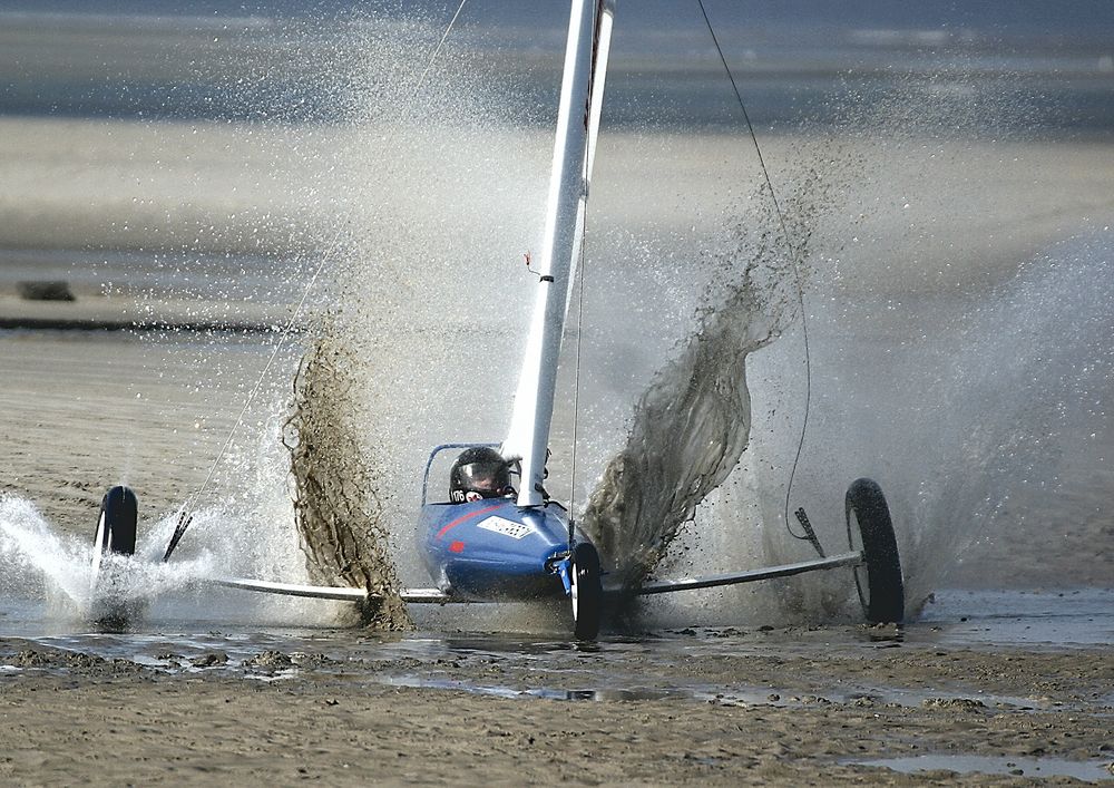 719 char à voile