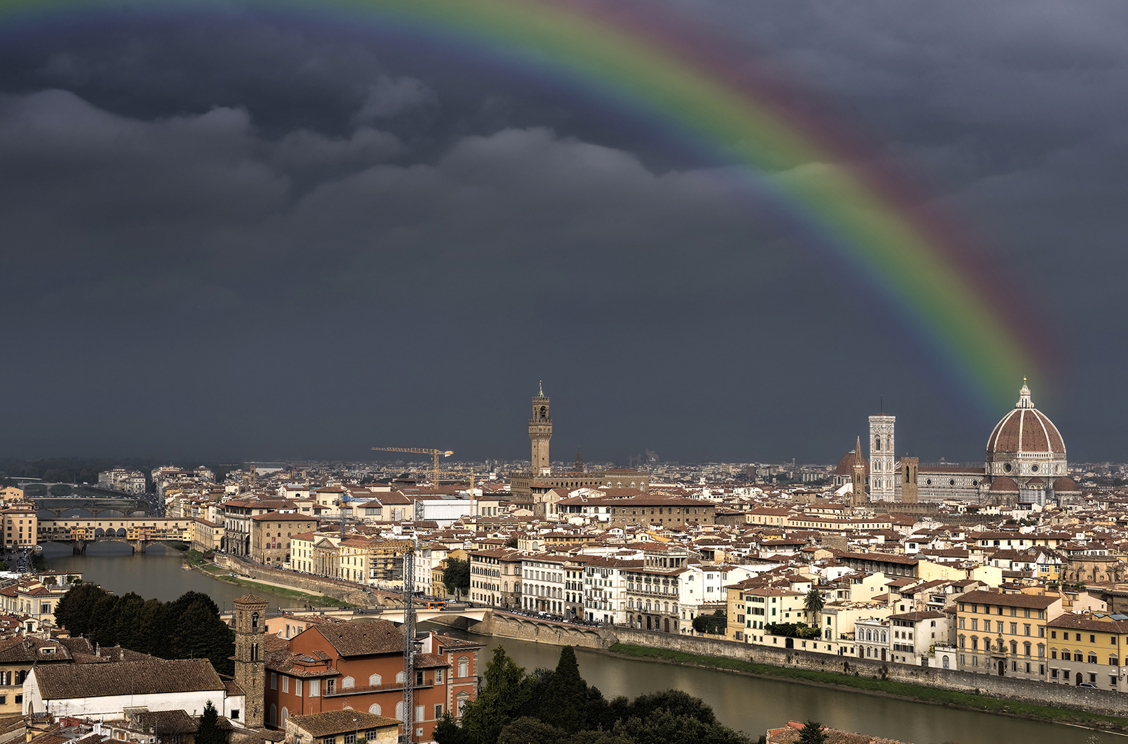 7192M Dom Florenz Panorama Regenbogen