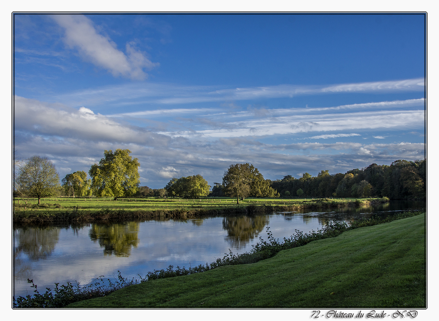 72 - Château du Lude - Le parc longeant le Loir