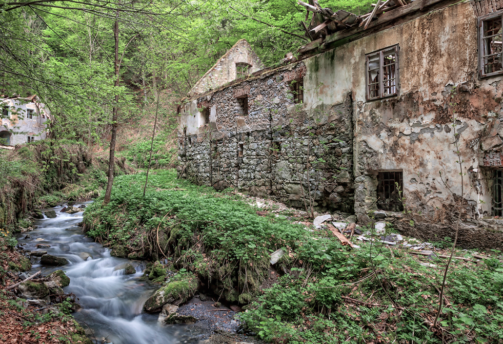 Die alte Wassermühle von Simone Wunderlich 