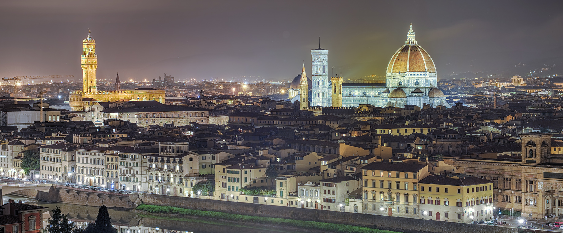 7309M-13M Florenz beleuchtet mit Dom und Palazzo Vecchio Panorama