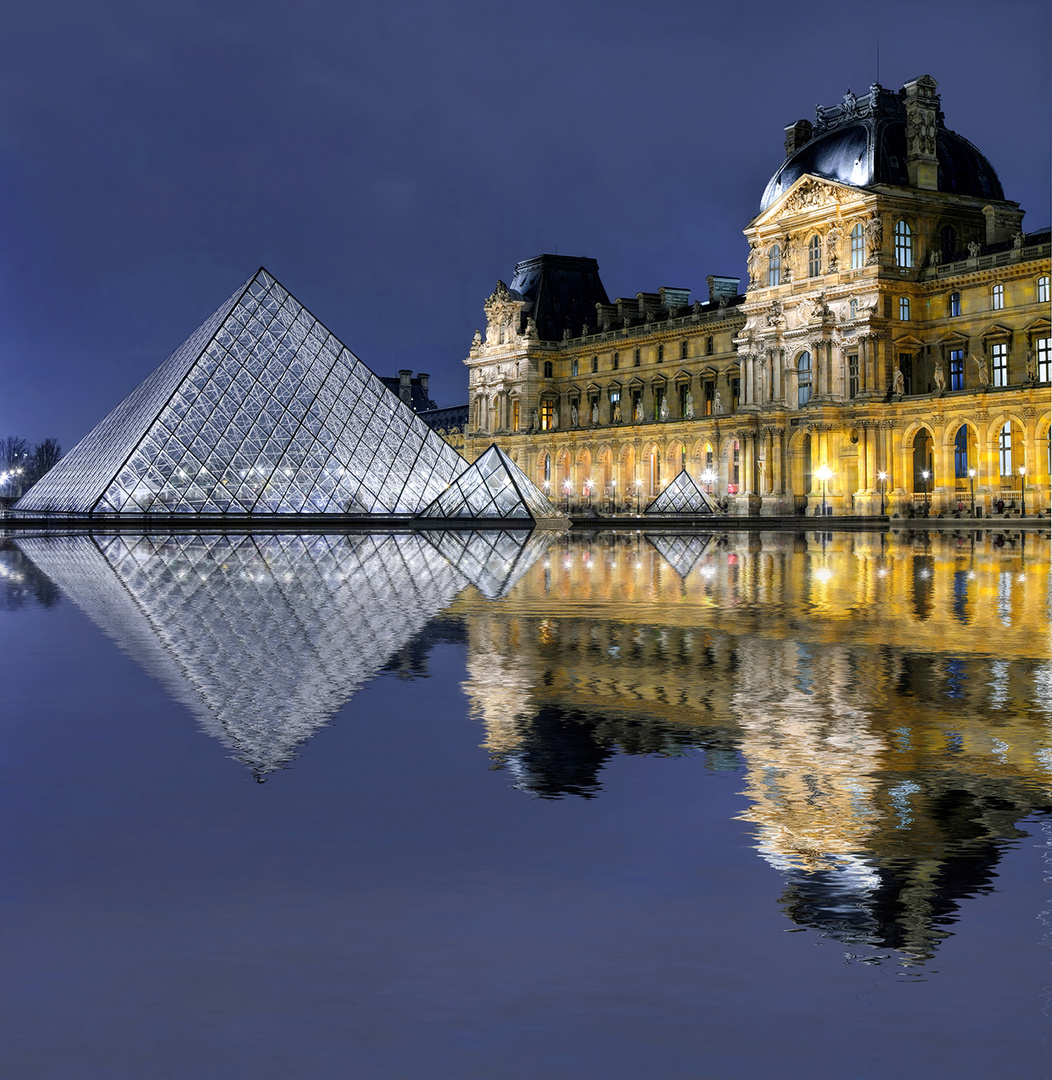 7324D-30D Louvre Paris  Spiegelung