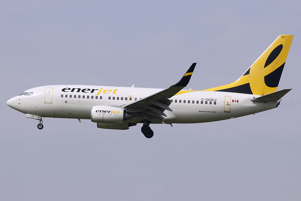 737-700 Enerjet C-GOEJ