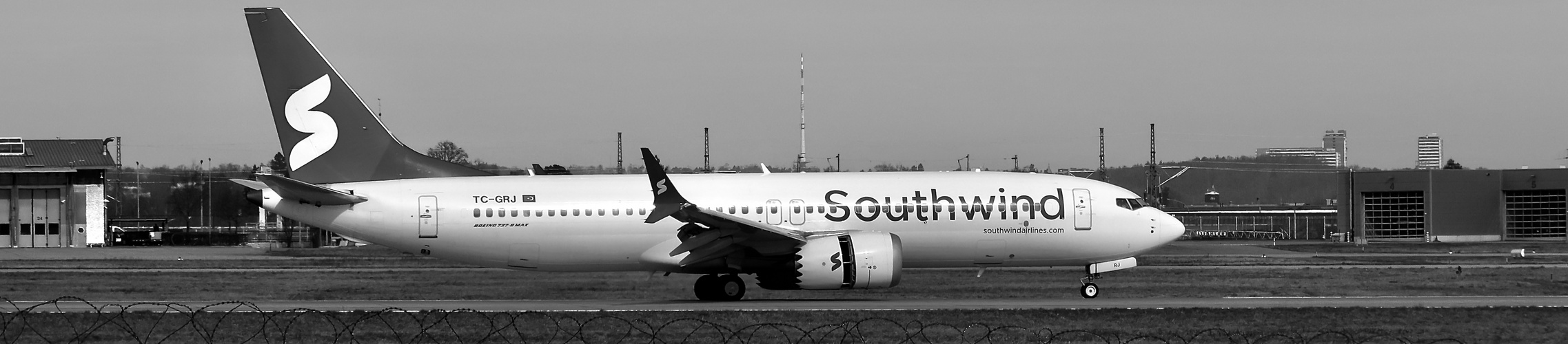 737-8 MAX