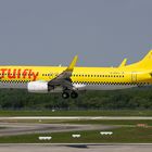 737-800 TUIfly D-AHFO "HLX hybrid"