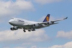 747-400 Hessen im Landeanflug auf Frankfurt/Main