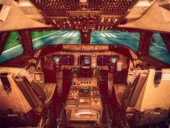 747 cockpit einen re-load