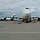 747&AN124