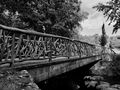 Brücke in den Park an der Ilm von gaby evers