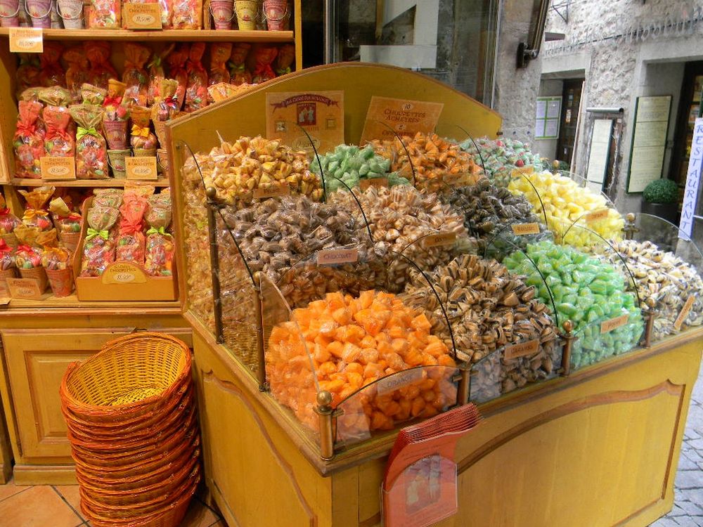 Les bonbons de Carcassonne de M ylou Dupuy