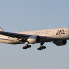 777-200 JAL JA707J