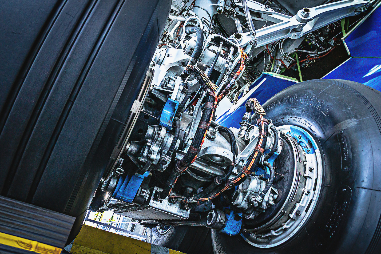 787-8 Dreamliner main gear