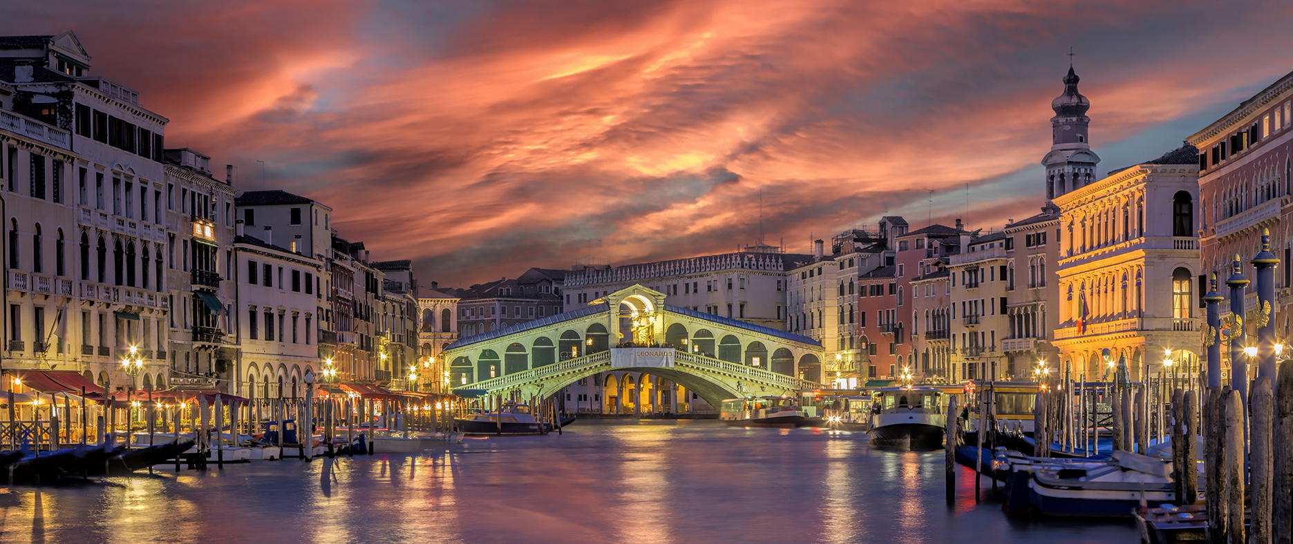 7877D Morgenrot Rialtobrücke Canale Grande Venedig Italien