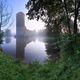 Burg Baldenau im Morgennebel