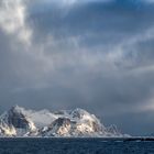 7919R Norwegen Winter Berge mit Leuchtturm