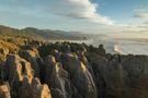 Pancake Rocks bei Abendstimmung (Neuseeland) by Rainer Bertram