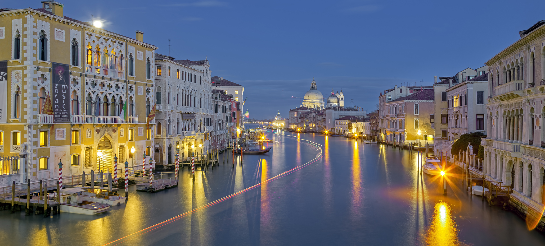 8281D Canale Grande beleuchtet Venedig