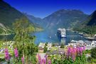 The beauty of Geiranger fjord von Hans-Werner Stapel