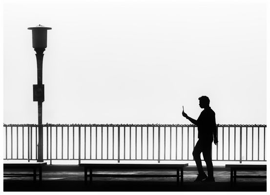 8368 ° Hans guck in die Luft °