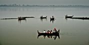 sur le lac Inle de Renardier christian