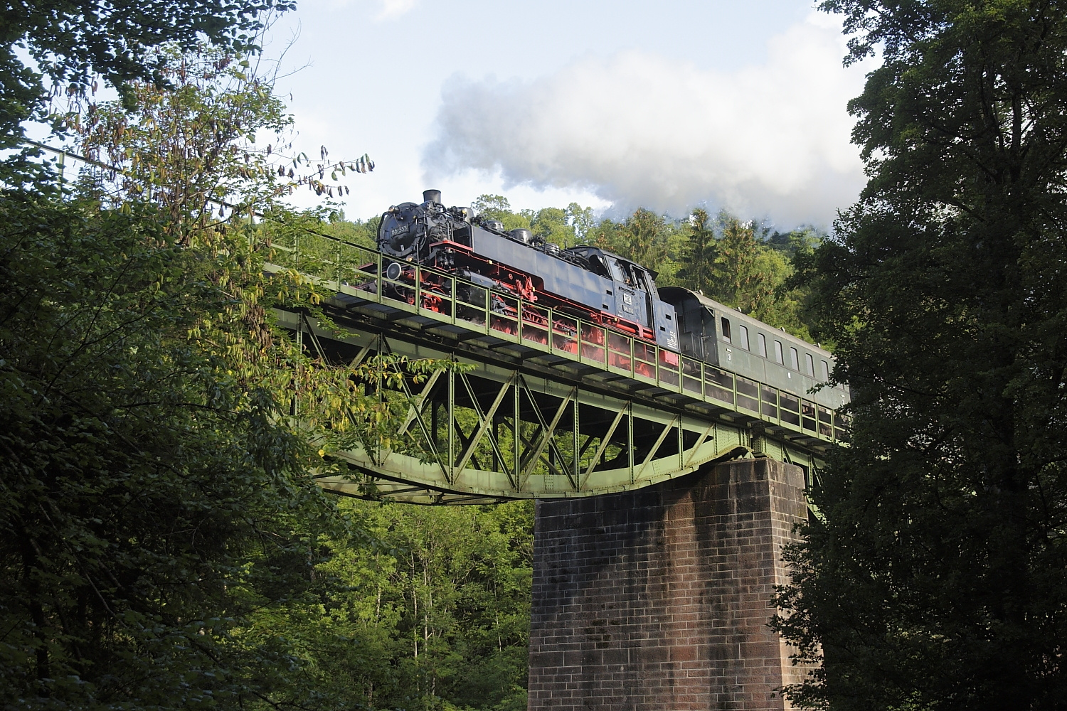 86 333 mit Donnerbüchsen im Wutachtal Teil 2