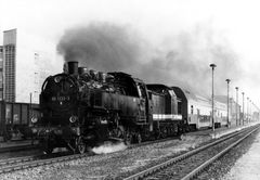 861333 - Vorspannlok auf der Erfurter S-Bahn