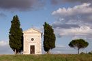 Chapelle della Madonna di Vitaleta (Farbversion) by Wolfgang Theiss 