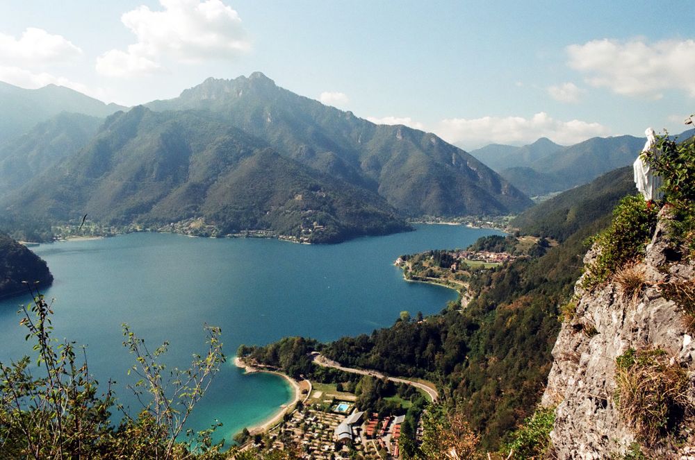 Aussicht über den Lago di Ledro von DanielWeber