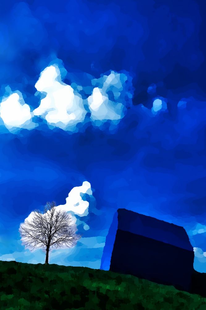 Blauhaus mit weißen Wolken von Christian Frank