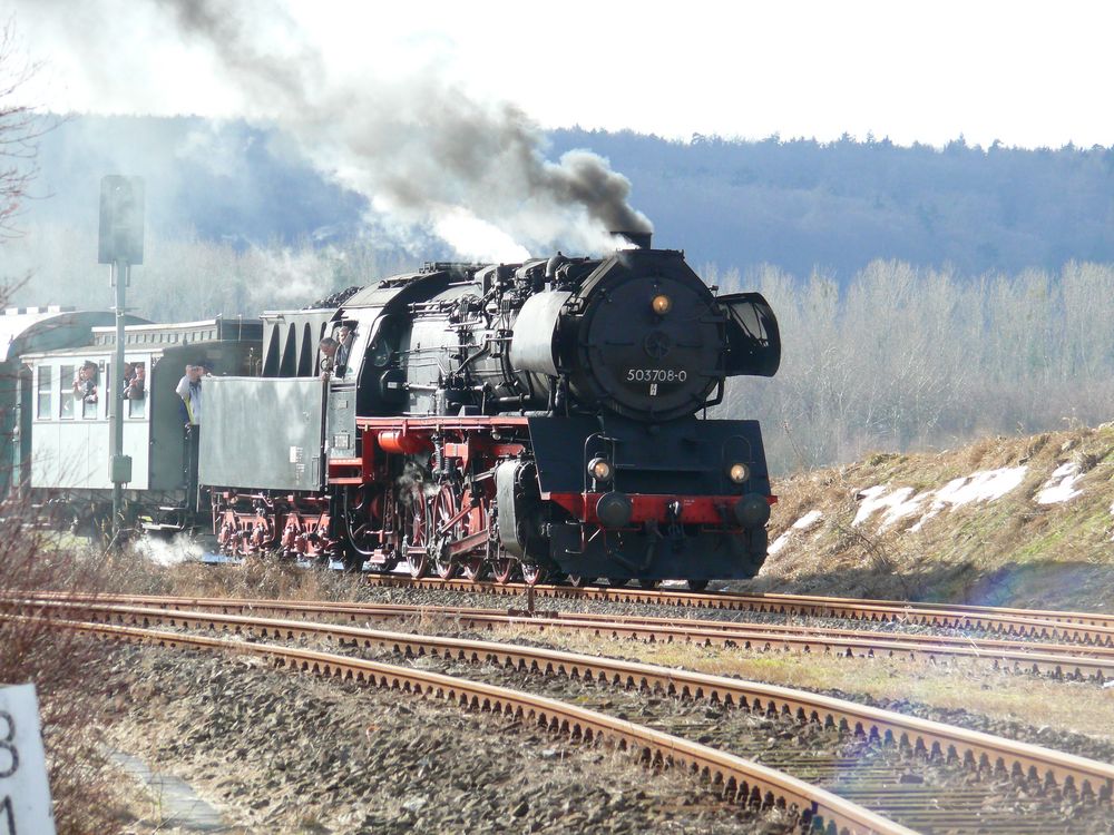 Gräfin zu Schloß Altenhausen von Jens V61