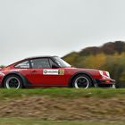 # 90 Porsche 911 