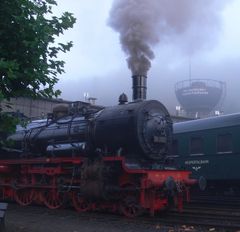 91 Jahre und kräftige Raucherin