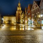 9100SB-08B Marktplatz Rinteln im Regen Nacht