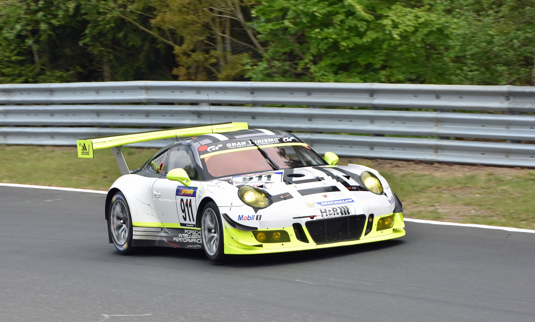 # 911 Porsche 911 GT3 R 