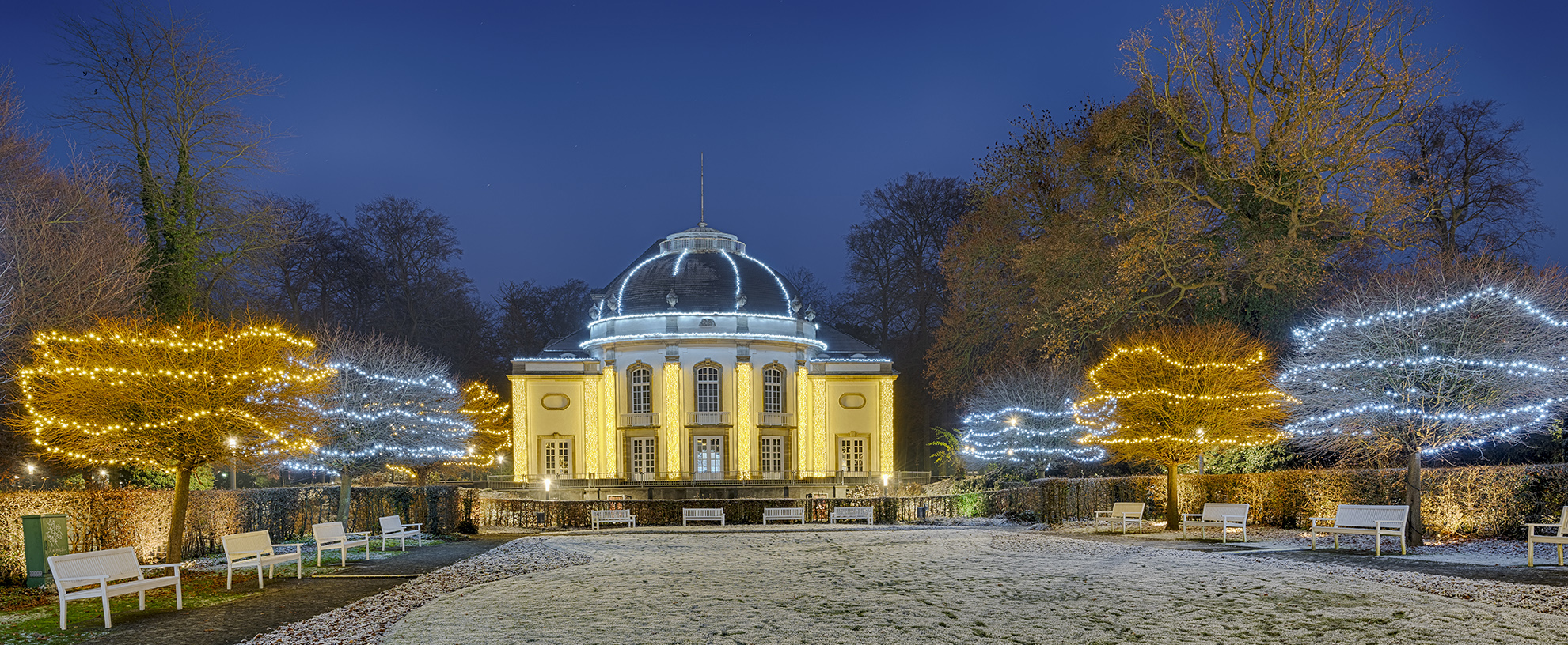 9186TZ-9292TZ Theater im Kurpark Bad Oeynhausen Weihnachtsbeleuchtung