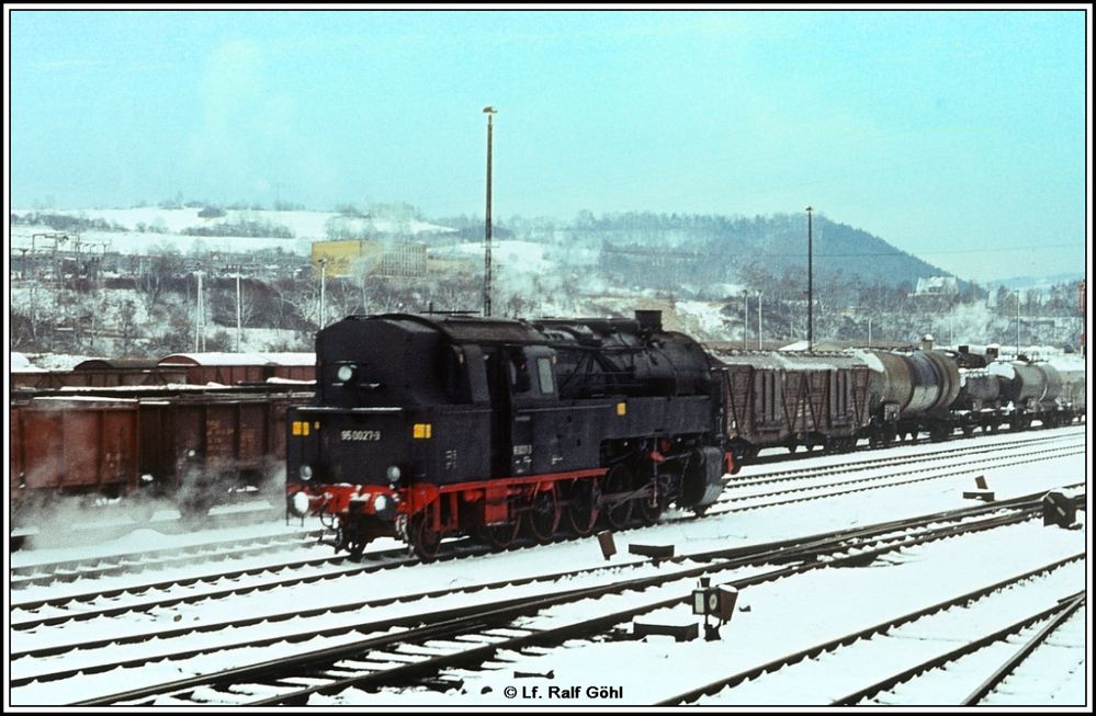 95 0027,  27. Januar 1980 der Güterbahnhof Saalfeld herrlich strahlend der blütenweißen Schnee 