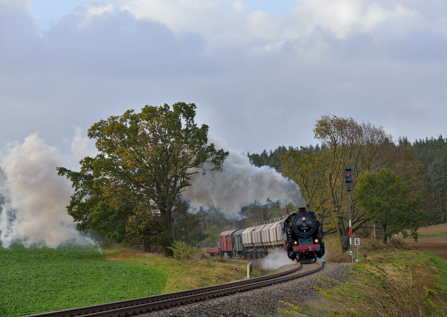 95 027 am 29.10.2017 Ausfahrt Börnecke