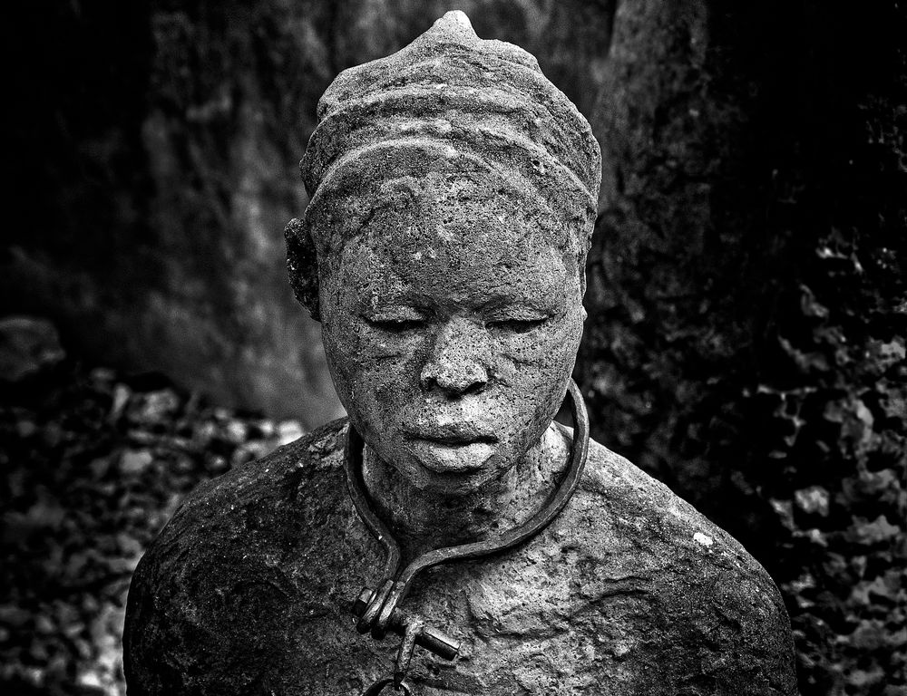 Mahnmal der Sklaverei in Stone Town / Zanzibar von HerbertKpn 