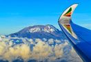 über den Wolken,der Kilimanjaro von Ralf Jooss